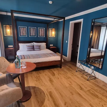 Acores Autentico Boutique Angra do Heroismo