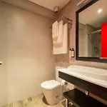 Acores Autentico Boutique فندق أنغرا دو إِراويزو