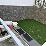 فندق Acores Autentico Boutique أنغرا دو إِراويزو