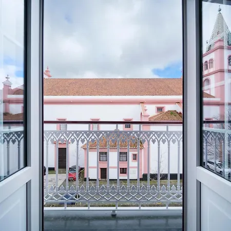 Acores Autentico Boutique 4* 앙그라두에루이스무